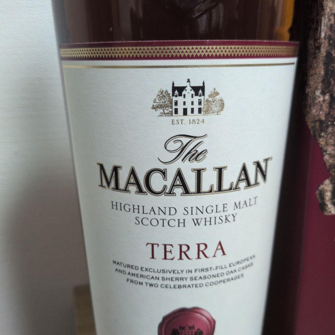The ＭＡＣＡＬＬＡＮ TERRA