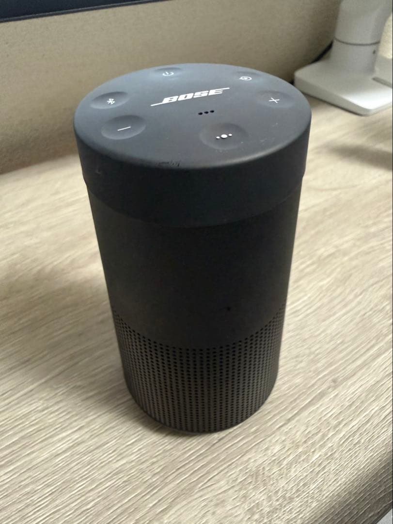 Bose SoundLink Revolve II ブラック本体と付属品