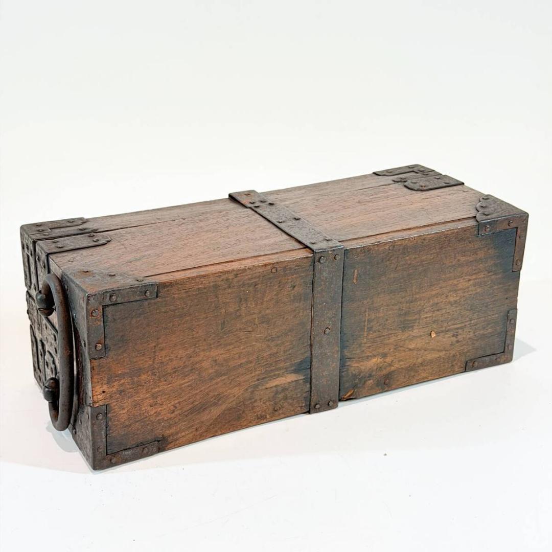 甲AK142　時代物　送料無料　即購入可能　スピード発送　銭箱　銭函