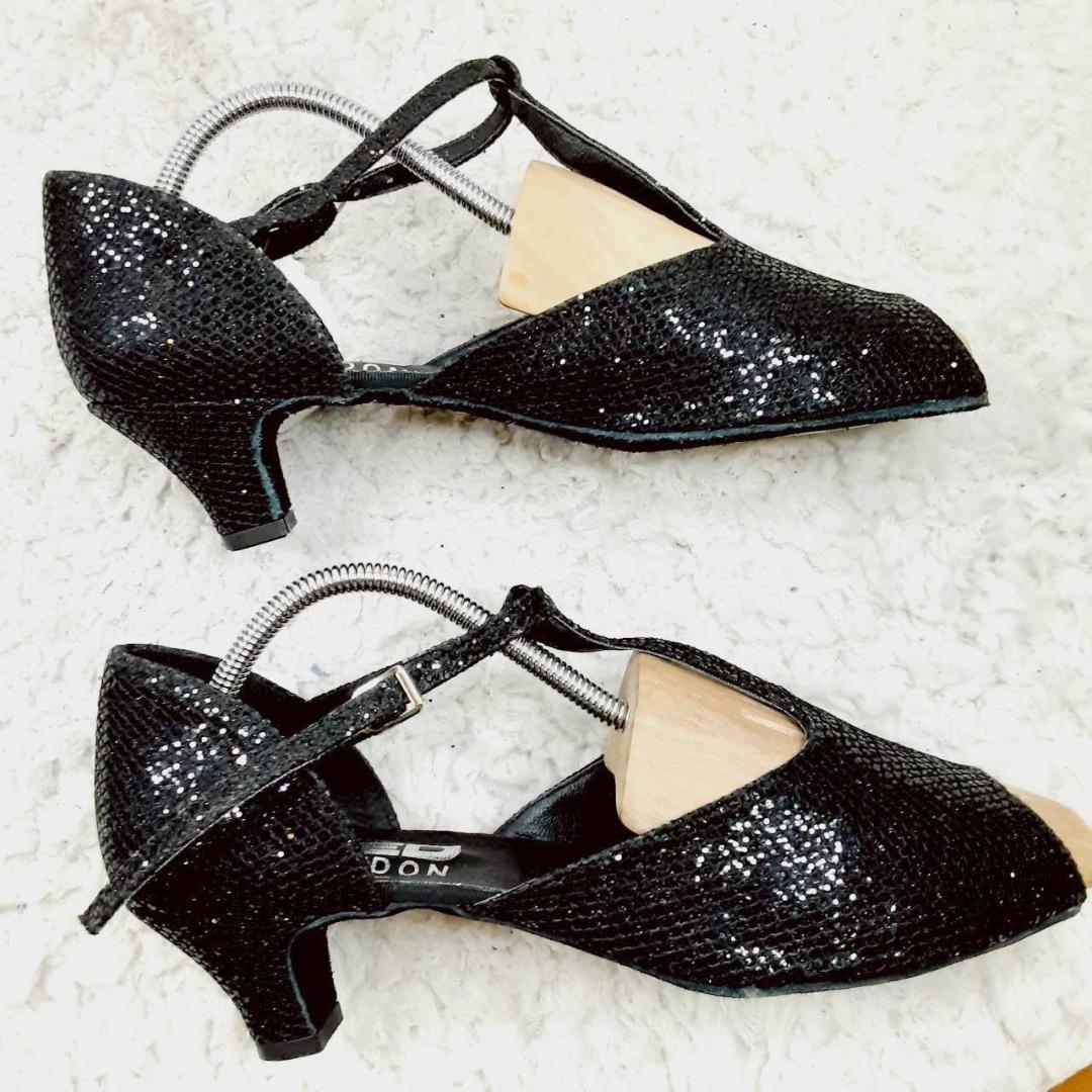 未使用級24.5㎝◎FREED OF LONDON 社交ダンスシューズ サンダル