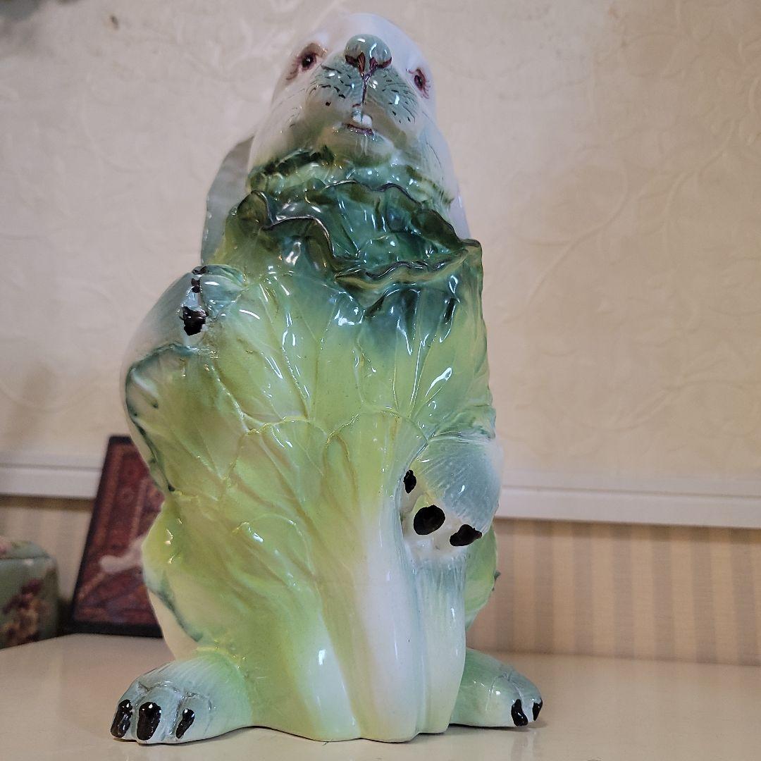 ウサギの置物　陶器製　ヴィンテージ　垂れ耳ウサギのオブジェ　希少