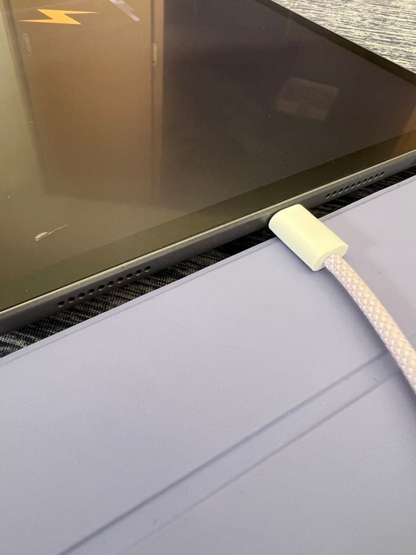 少し難あり　ALLDOCUBE iPlay60 Pad Pro キーボード付