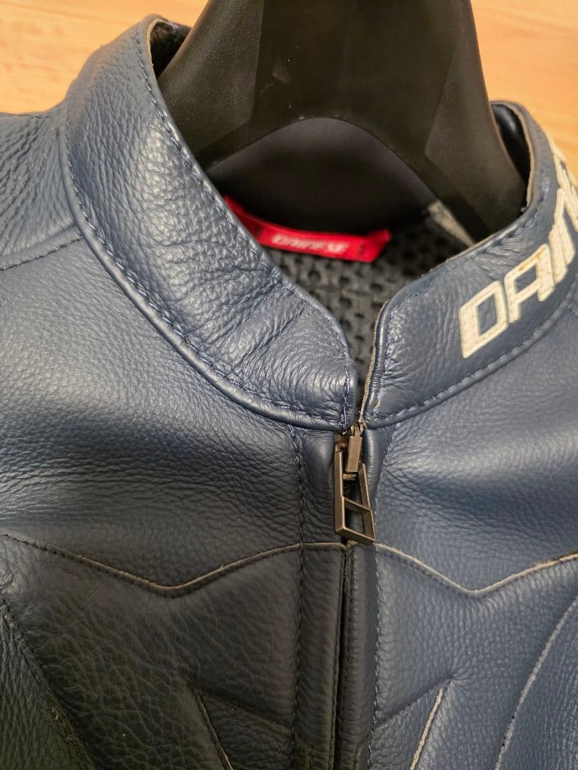 ダイネーゼ レザージャケット 48 美品