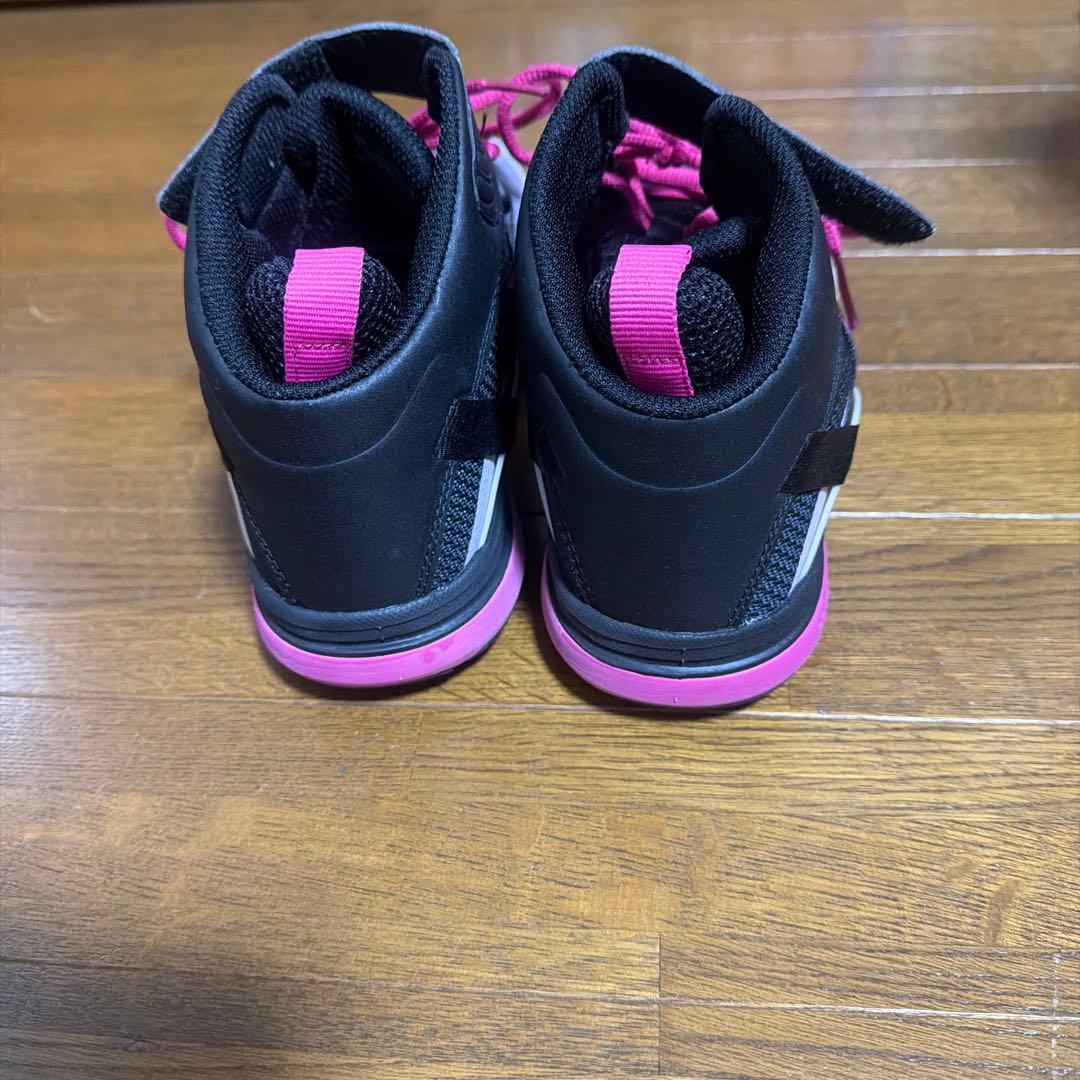 ズンバシューズ