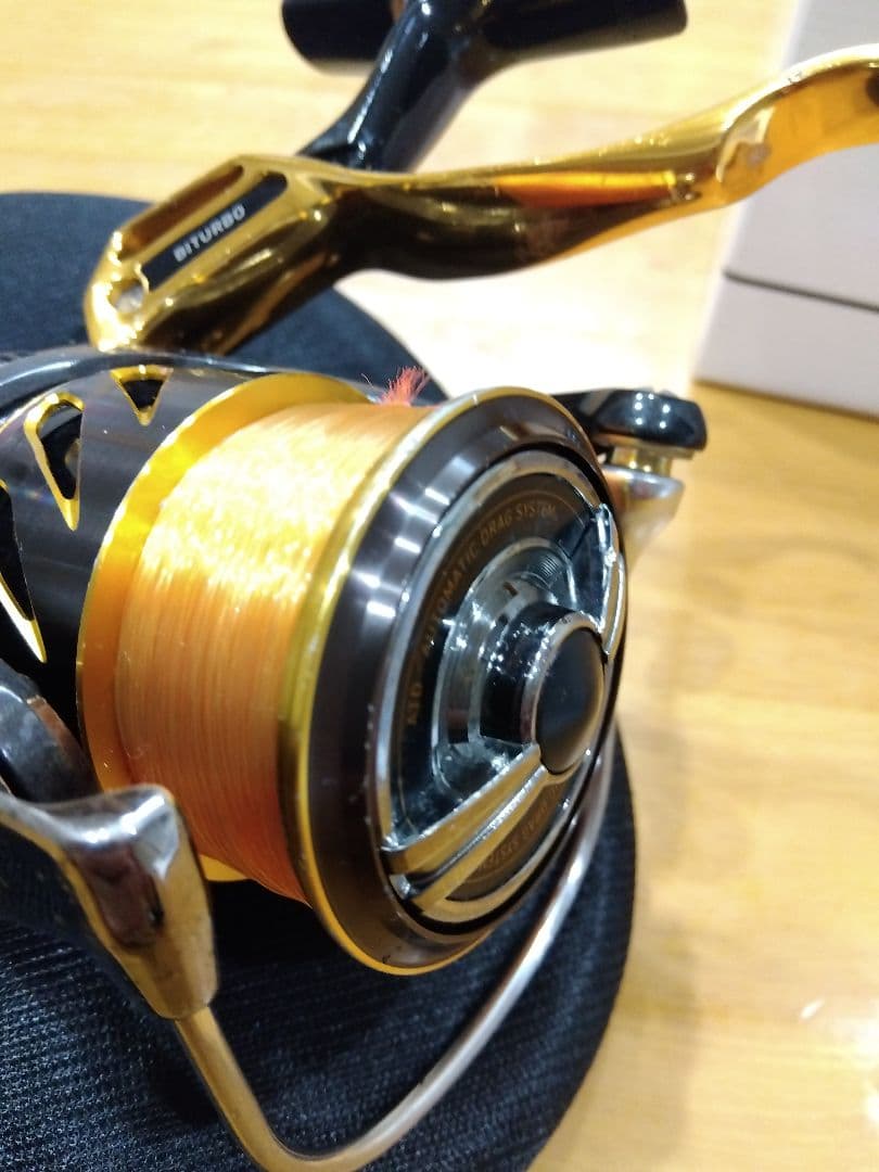 ダイワ　19ラグザス 2500LBD　LAXUS レバーブレーキリール