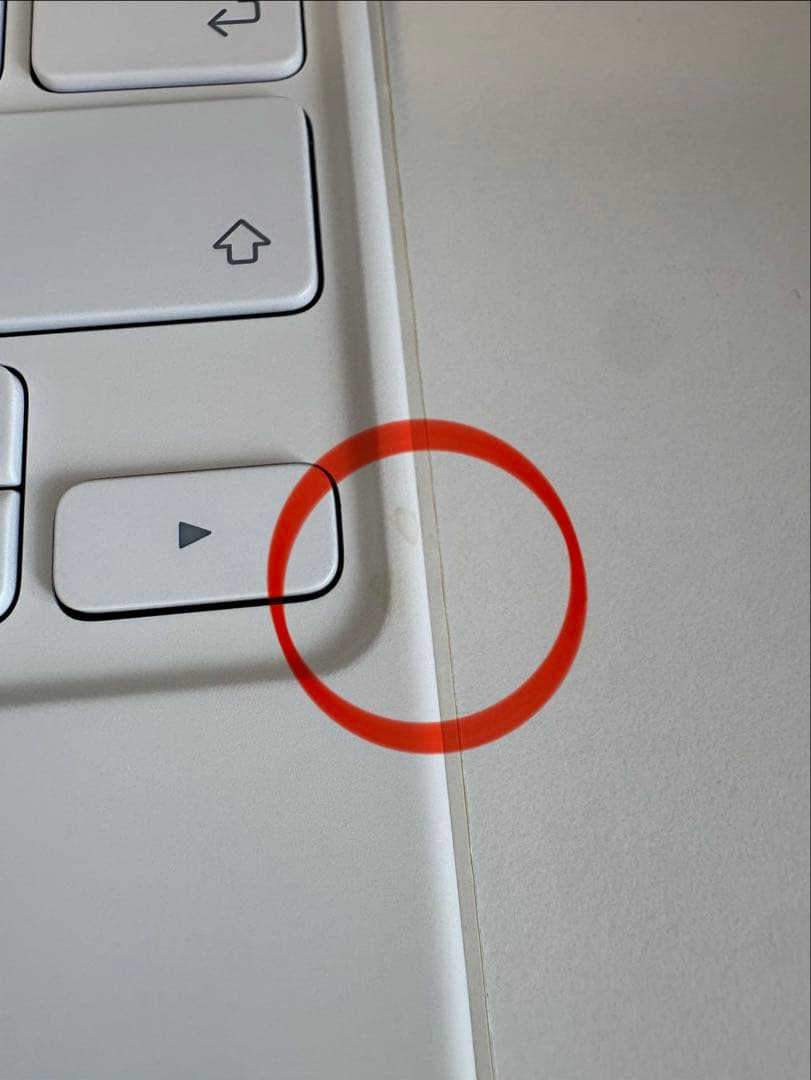 iPad Pro 12.9 (2021) 用 Magic Keyboard