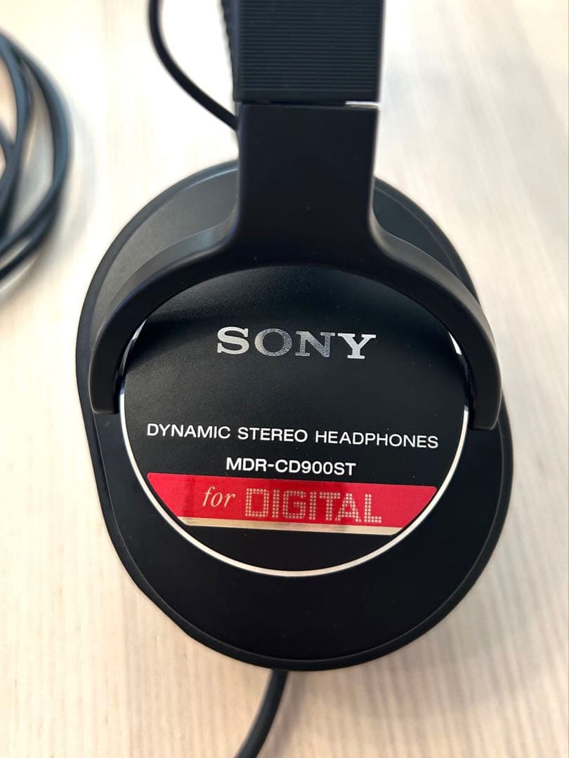 値下げ　SONY MDR-CD900ST 密閉型スタジオモニターヘッドホン