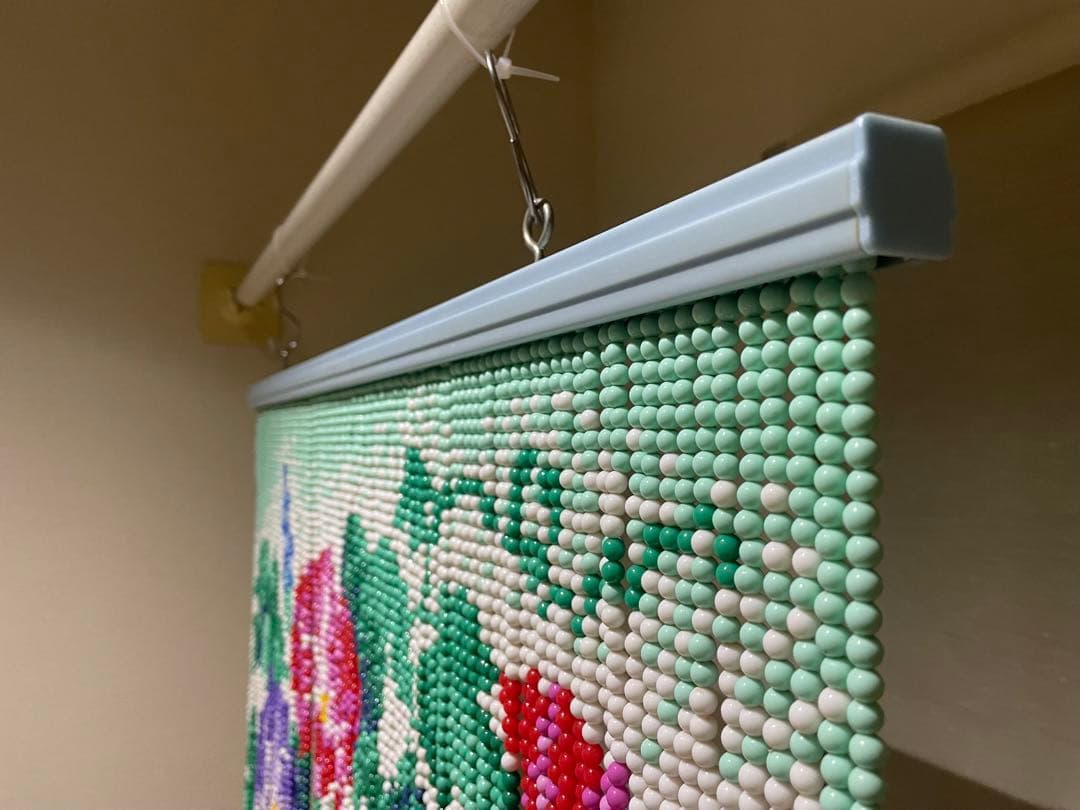 【完成品】　昭和レトロ　珠のれん　ビーズ　花柄