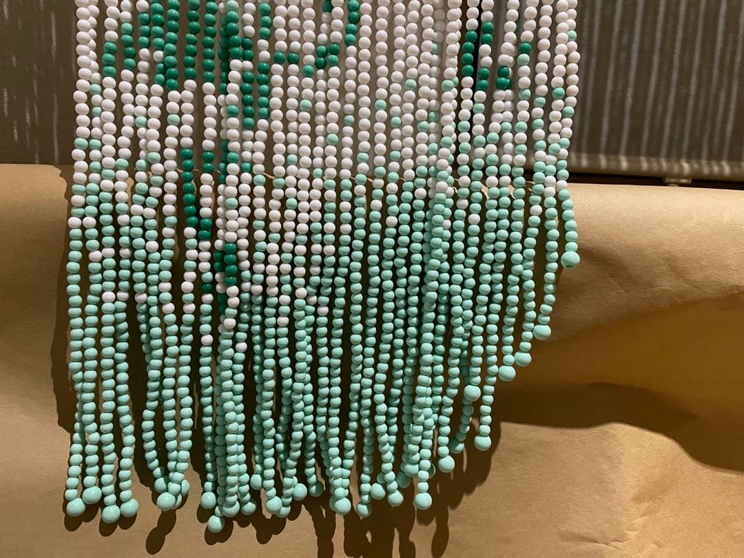 【完成品】　昭和レトロ　珠のれん　ビーズ　花柄