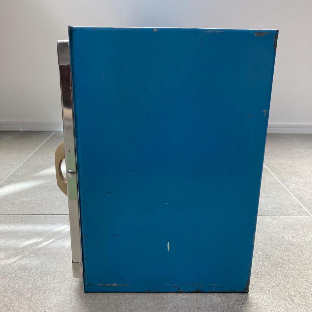 駄菓子屋ブリキ ケース　4枚扉　ガラス窓　仕切付　縦30cm×横79cm