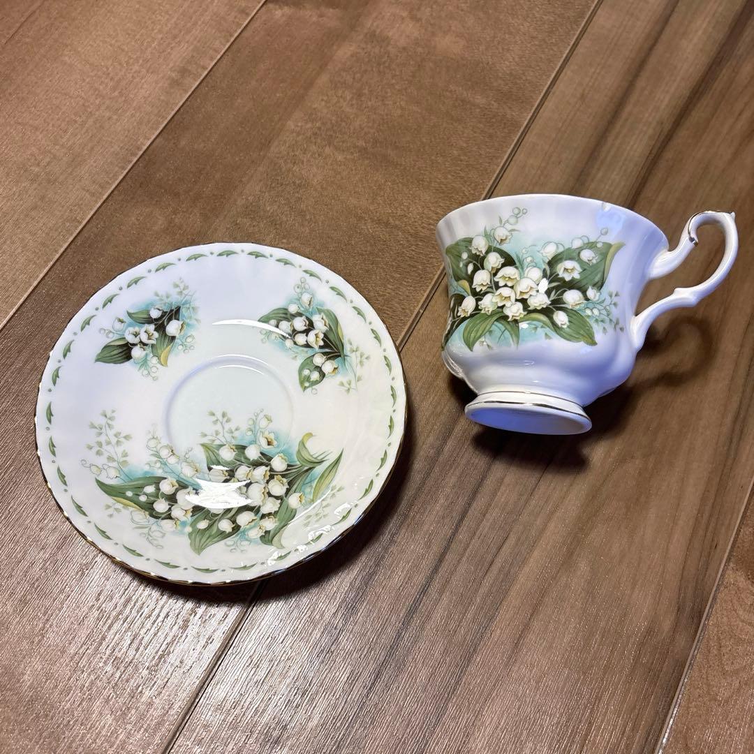 ロイヤルアルバート 4点 ディスプレイプレート 鳥 カップアンドソーサー 鈴蘭