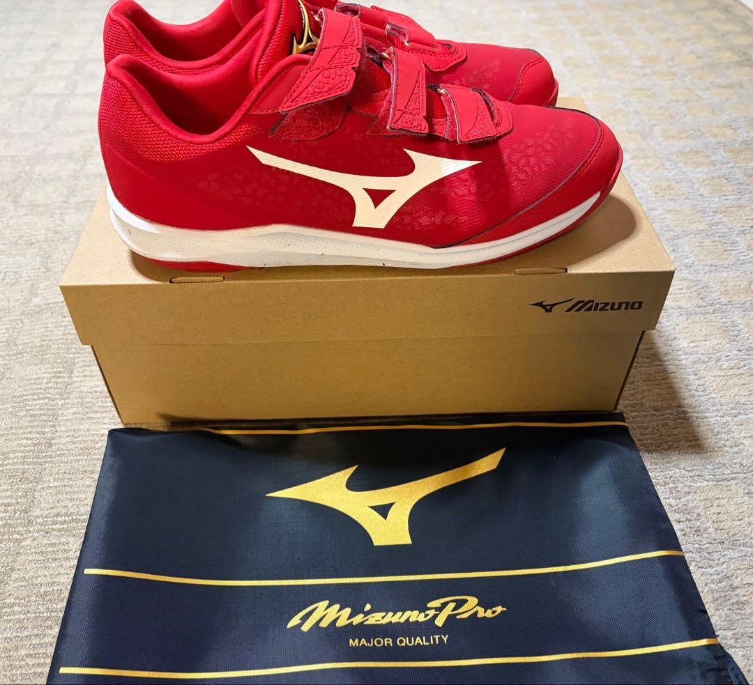 ★値下★ミズノプロトレーニングシューズ ★レッド27.5cm