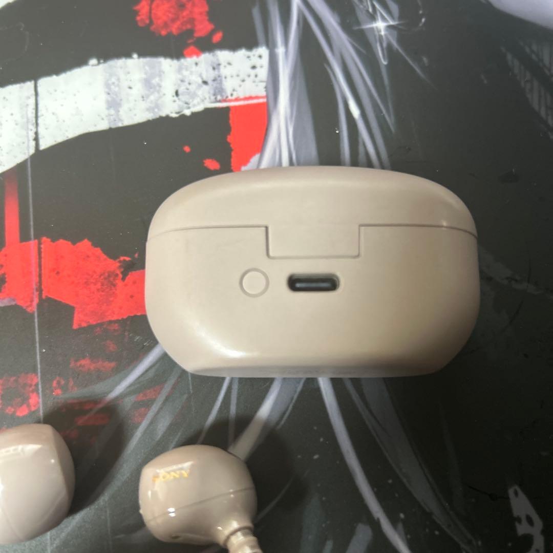 ソニーのワイヤレスノイズキャンセリングステレオヘッドセットWF-1000XM5