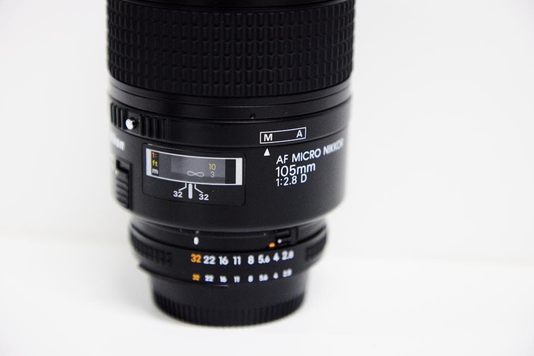 NIKON AF MICRO NIKKOR 105mm F2.8 D フード付き
