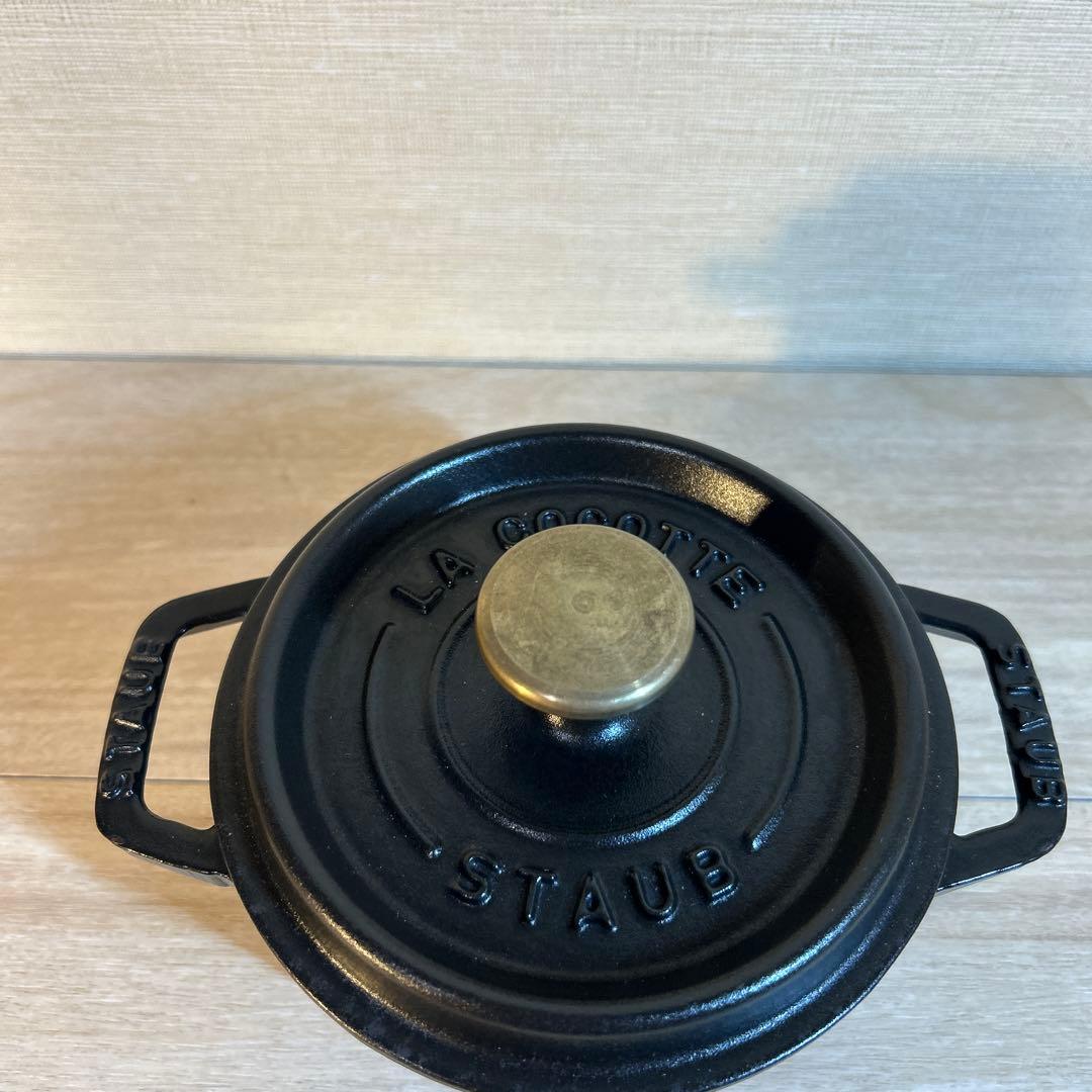 staub ストウブ　ココットラウンド　12cm ブラック　両手鍋　鍋