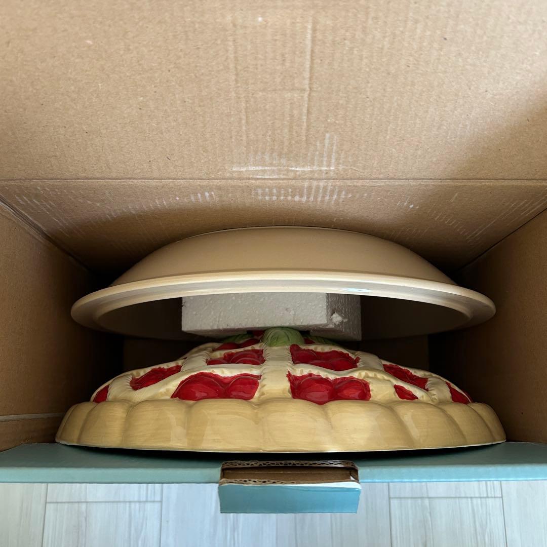 マーサ・スチュワート　チェリーパイキープ　装飾蓋付き皿　皿　器　食器　菓器