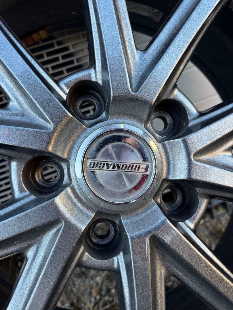 お値引OKハリアー、RAV4 スタッドレスタイヤホイールセット　直接のお渡し希望