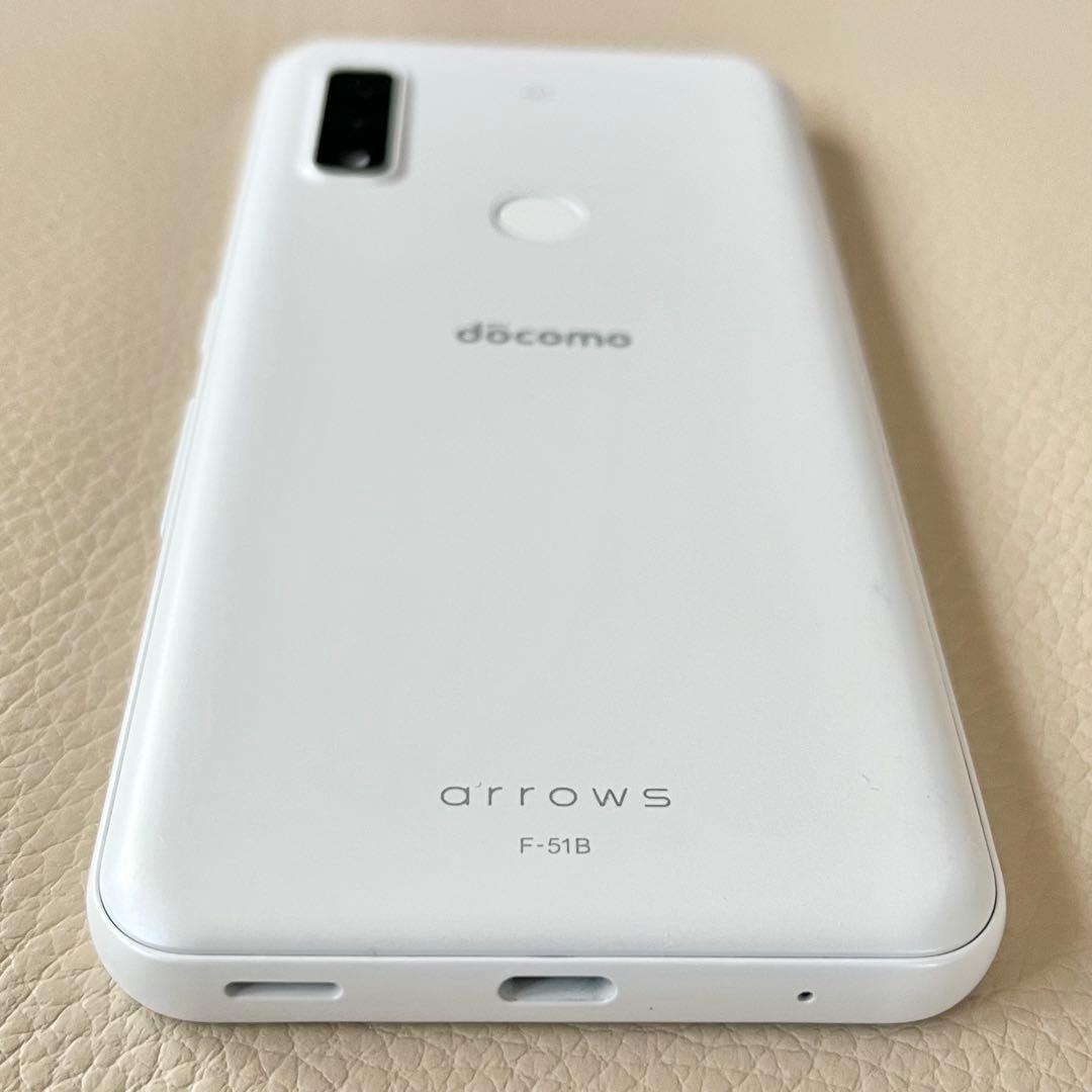 arrows We F-51B docomo スマートフォン 本体