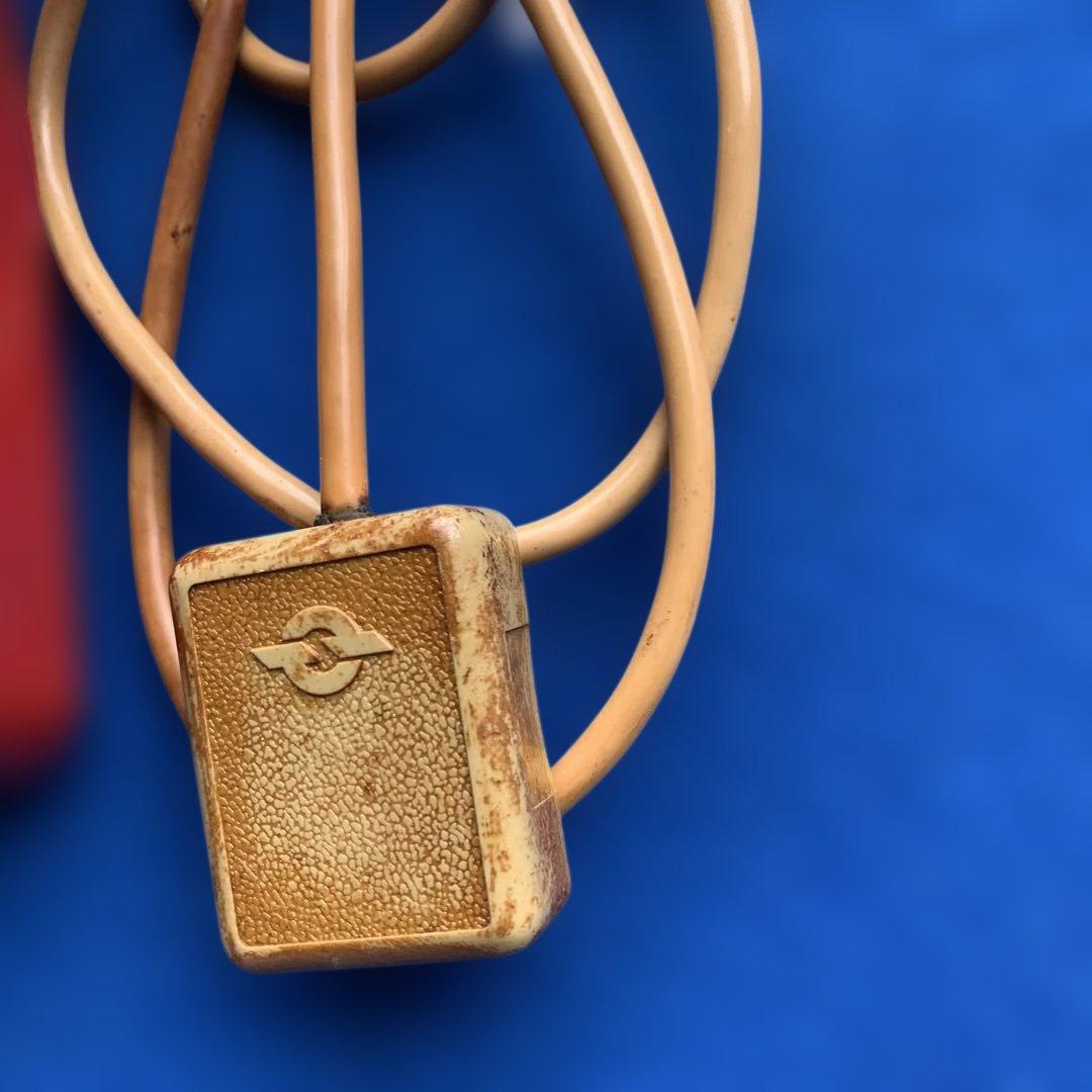 昭和レトロ！赤いプッシュボタン式電話 　１９７０～８０年代物/希少品