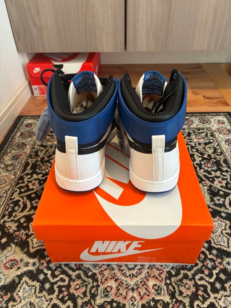 NIKEシューズ　AJKO1。