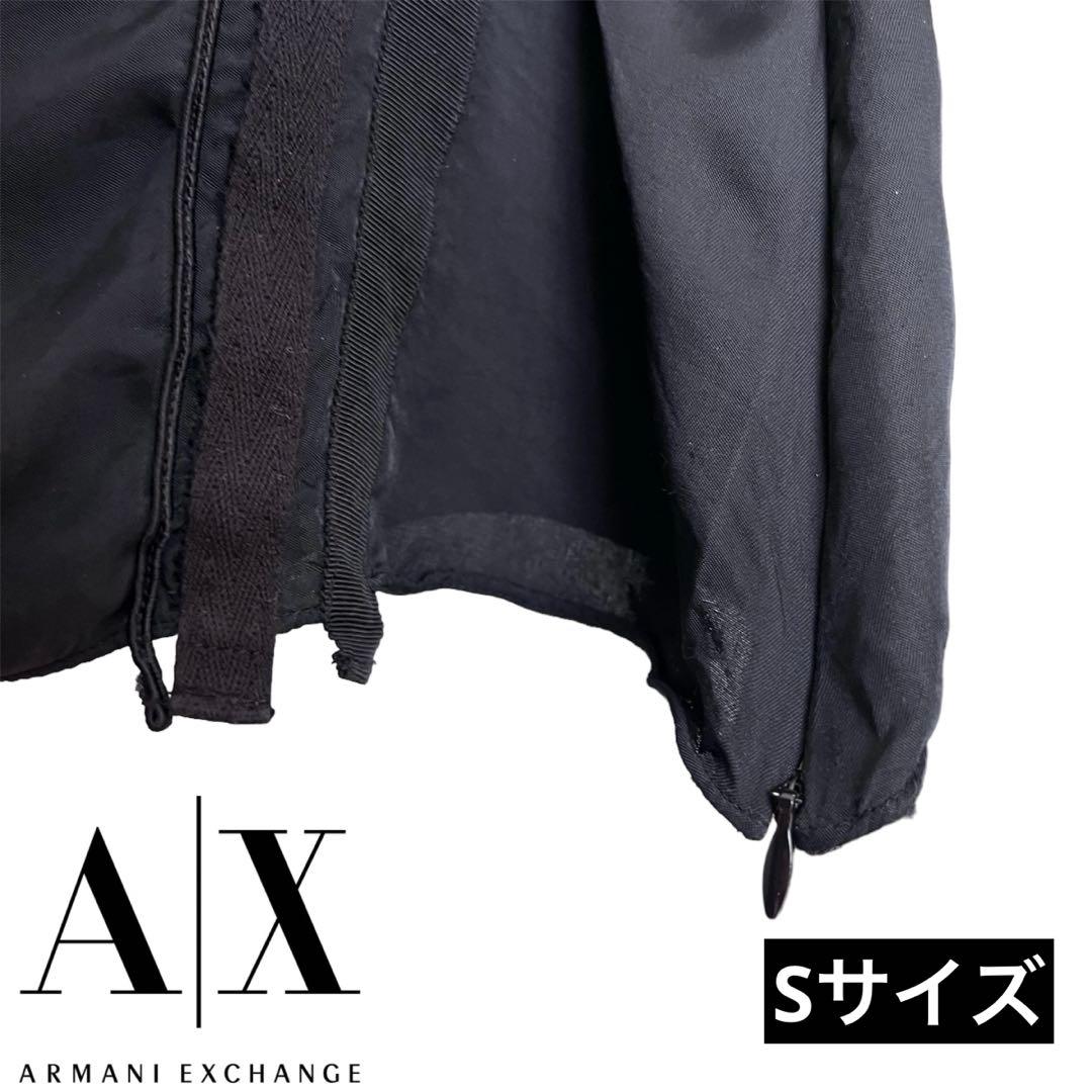 シルエットが綺麗なARMANI EXCHANGE 黒キャミソール S