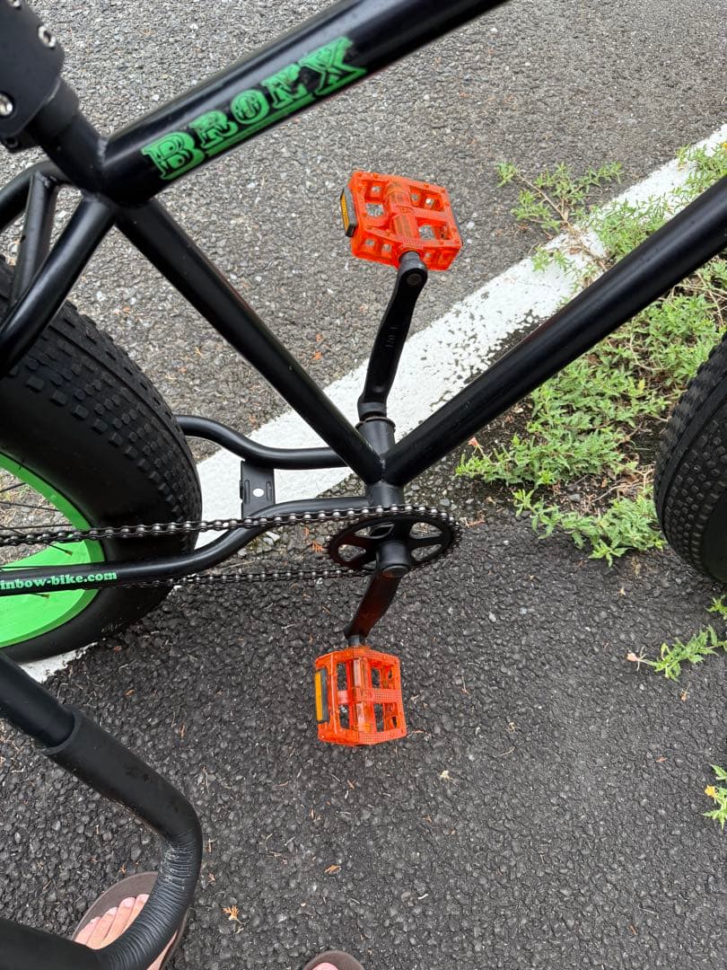 ファットバイク　BRONX