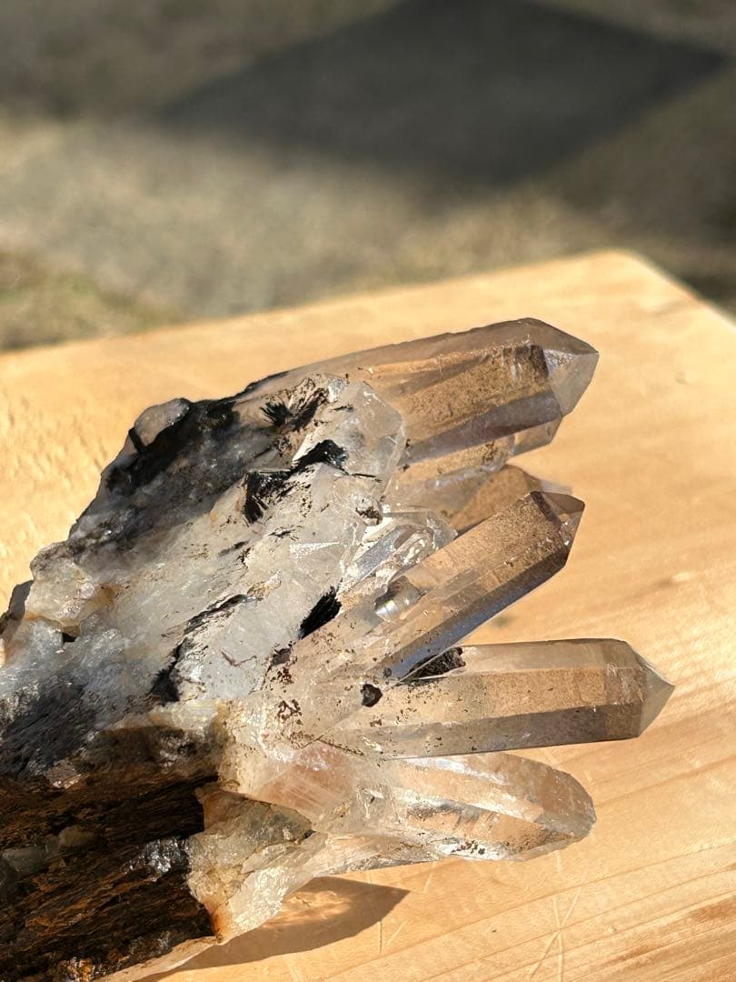 ヘマタイト水晶クラスター天然石非常に珍しい水晶29,800 ‼️大特価SALE