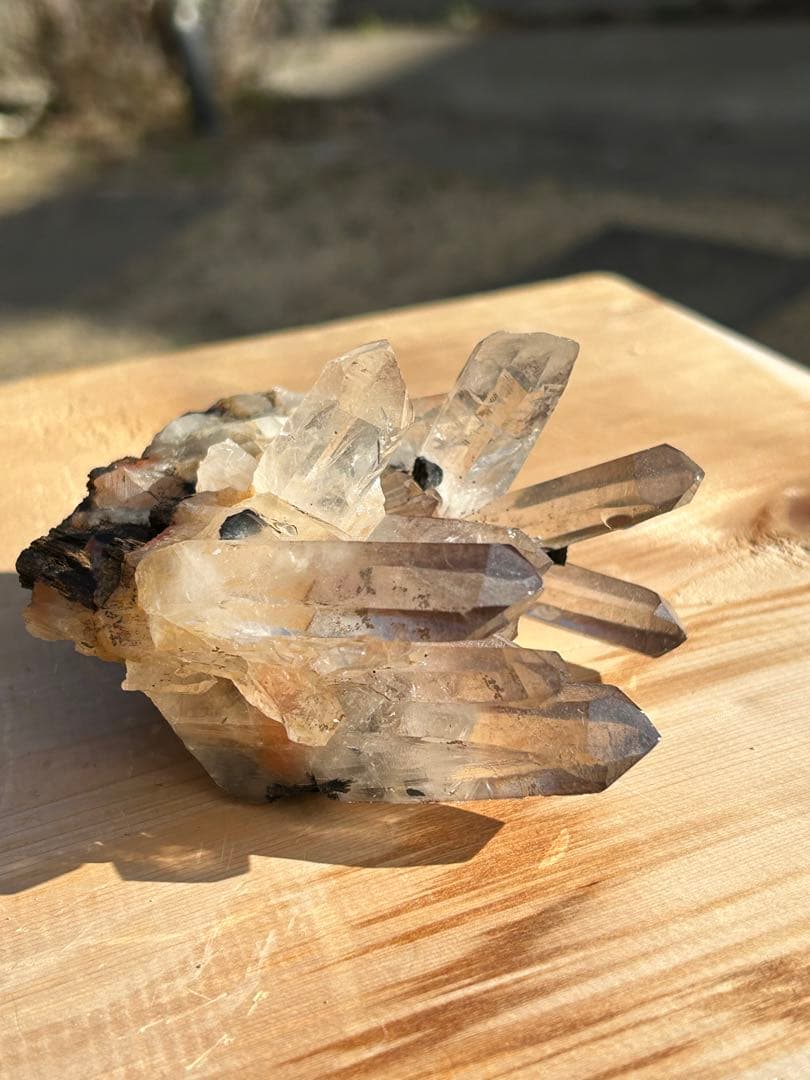 ヘマタイト水晶クラスター天然石非常に珍しい水晶29,800 ‼️大特価SALE