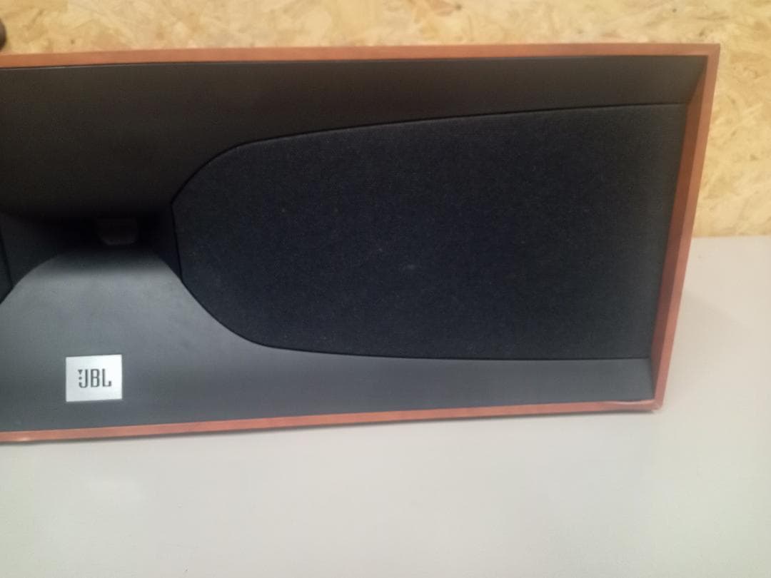 JBL　センタースピーカー　STUDIO520C