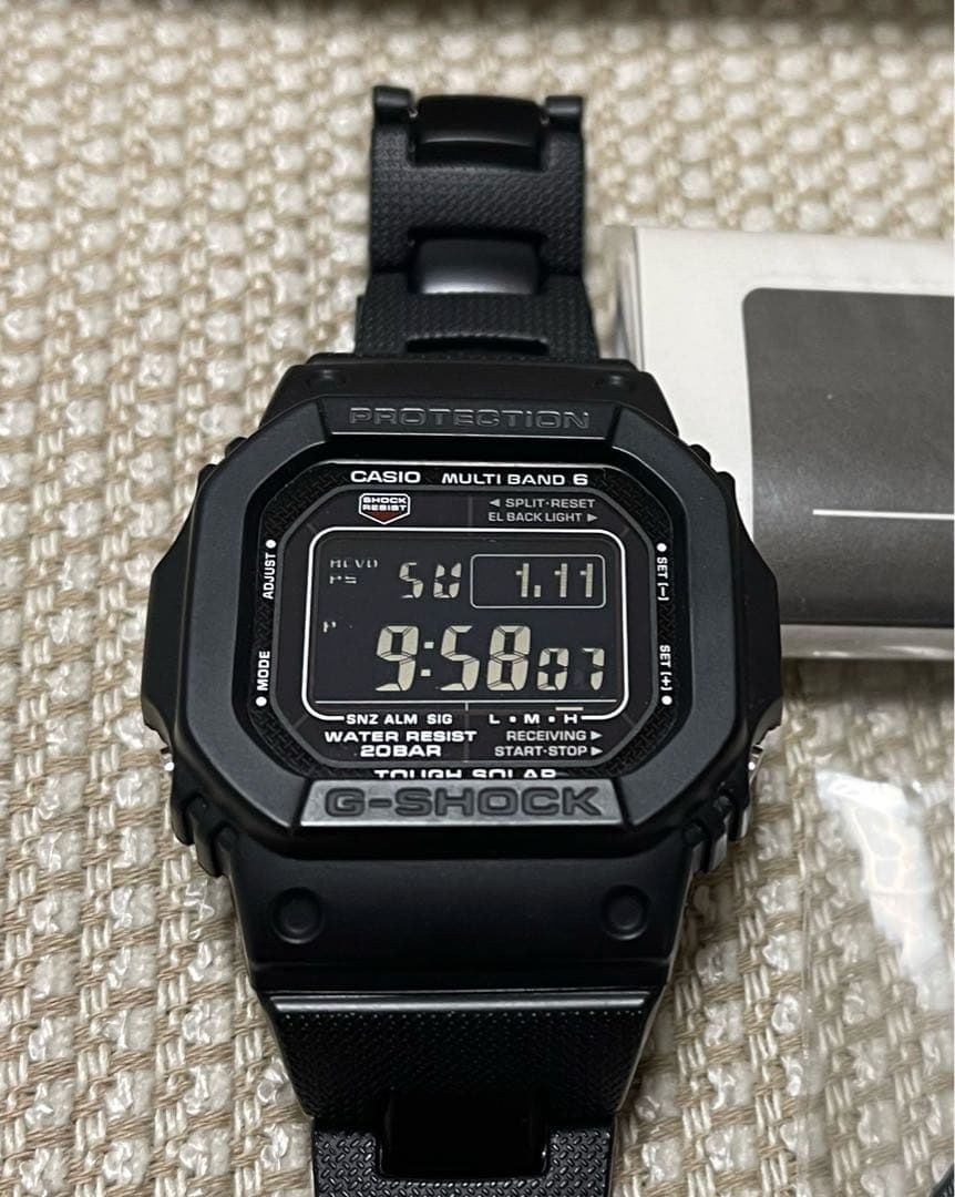 CASIO G-SHOCK DW-M5610BC 美品
