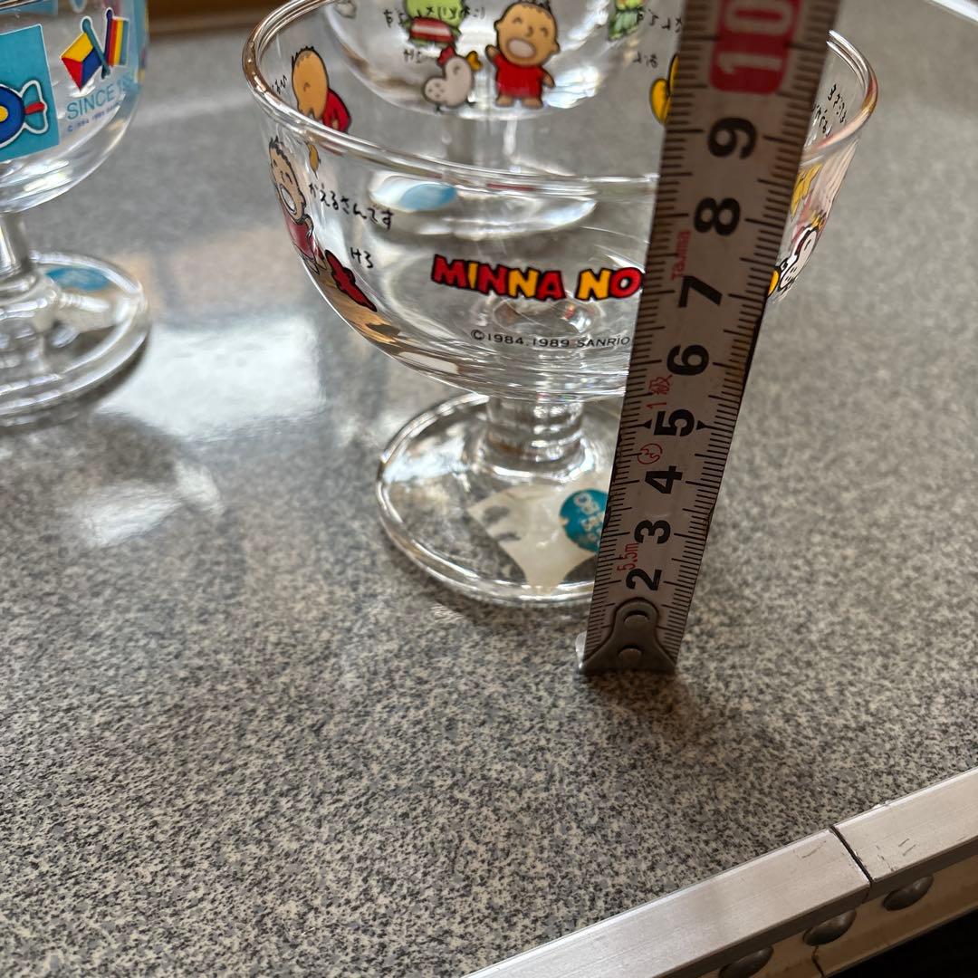 未使用サンリオみんなのたあ坊、けろけろけろっぴ、ランナバウツ.デザートグラス3個