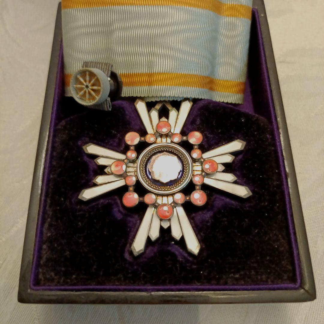 勲五等瑞宝章　箱、略授付き