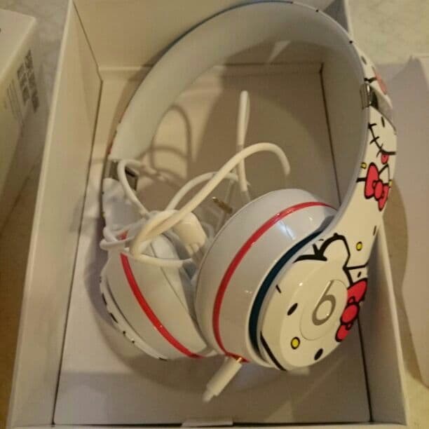 BEATS  SORO 2 ハローキティ
