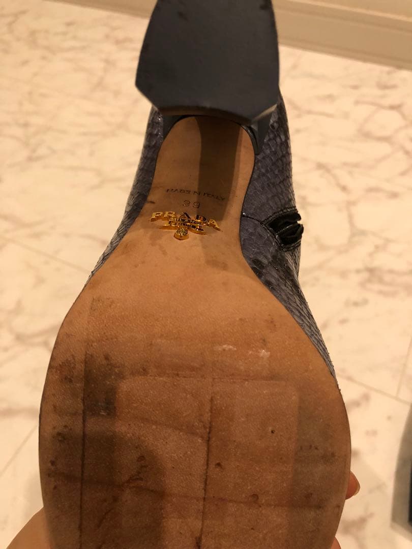 【合馬公式アカウント1 】 PRADA ロングブーツ