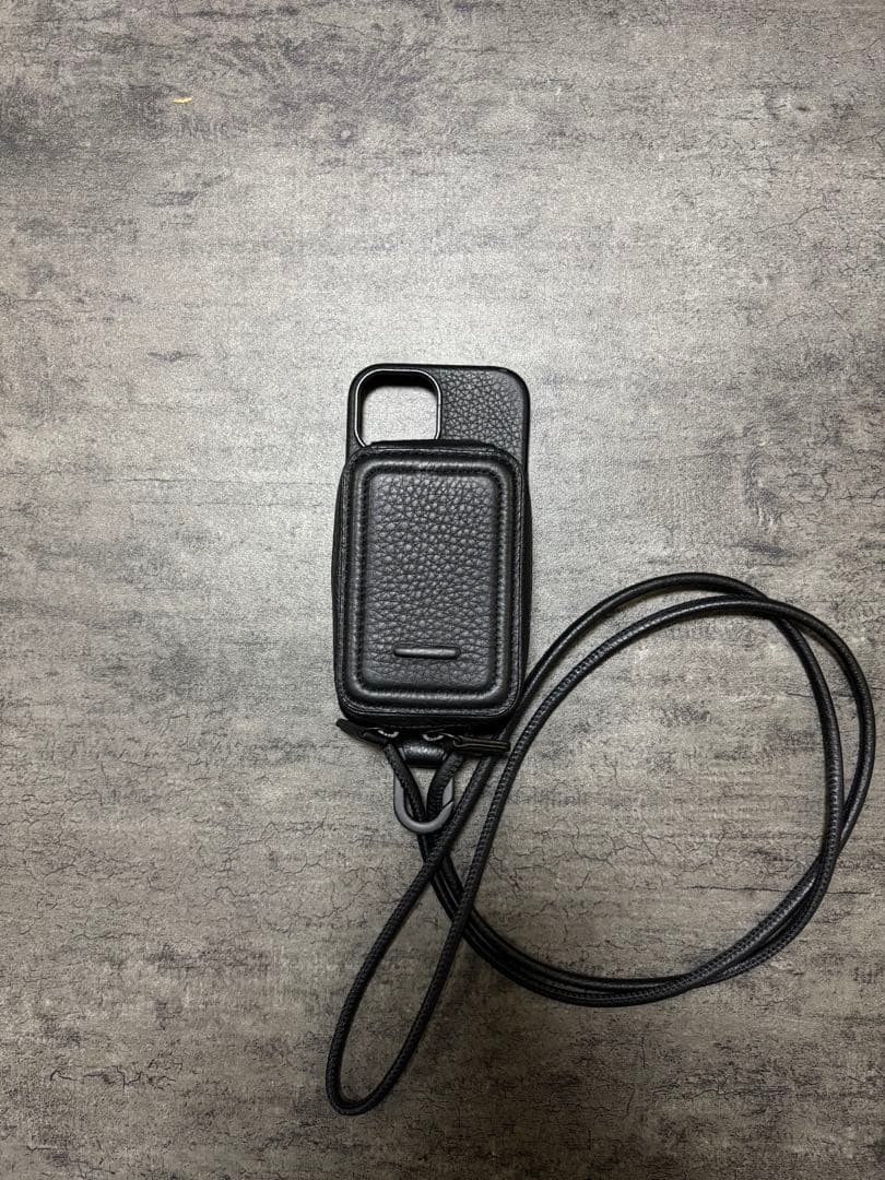 objcts.io iPhone15ケース ブラック