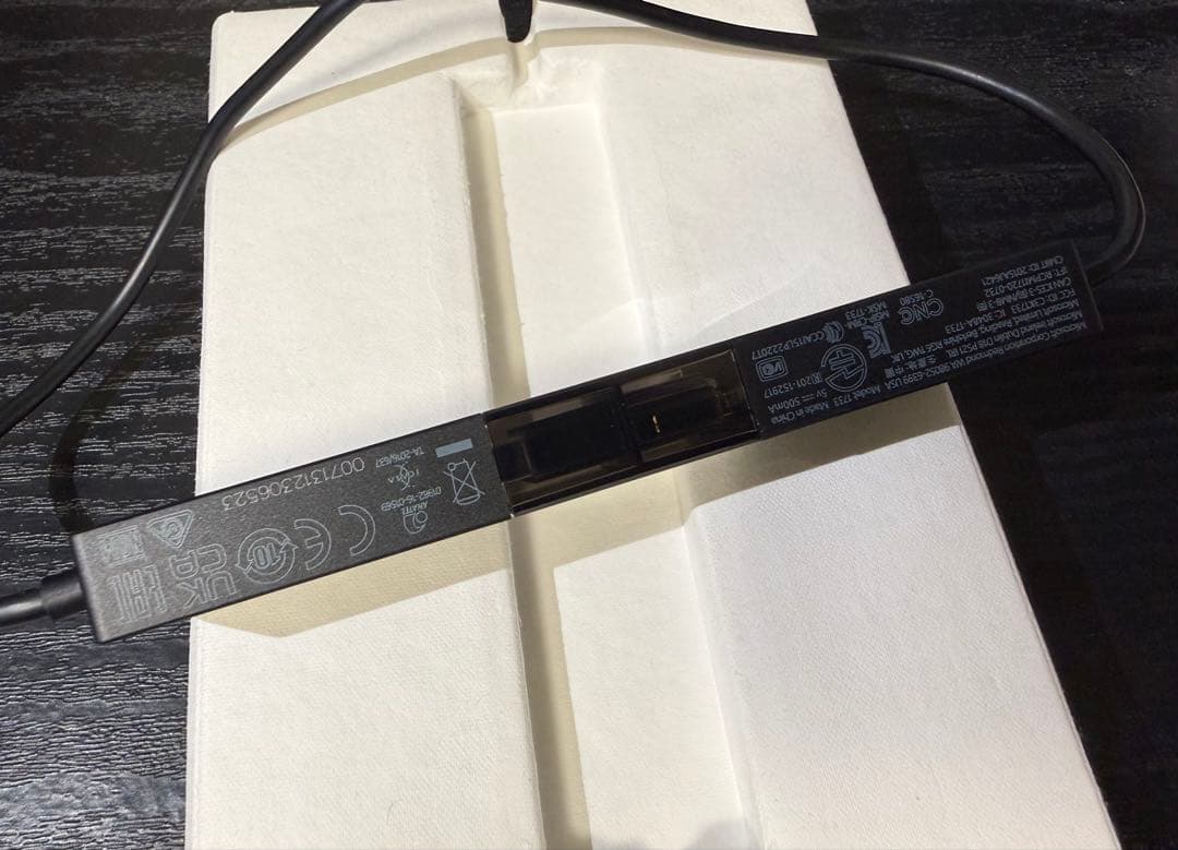 k*i様 Microsoft ワイヤレス ディスプレイ アダプター　P3Q-00