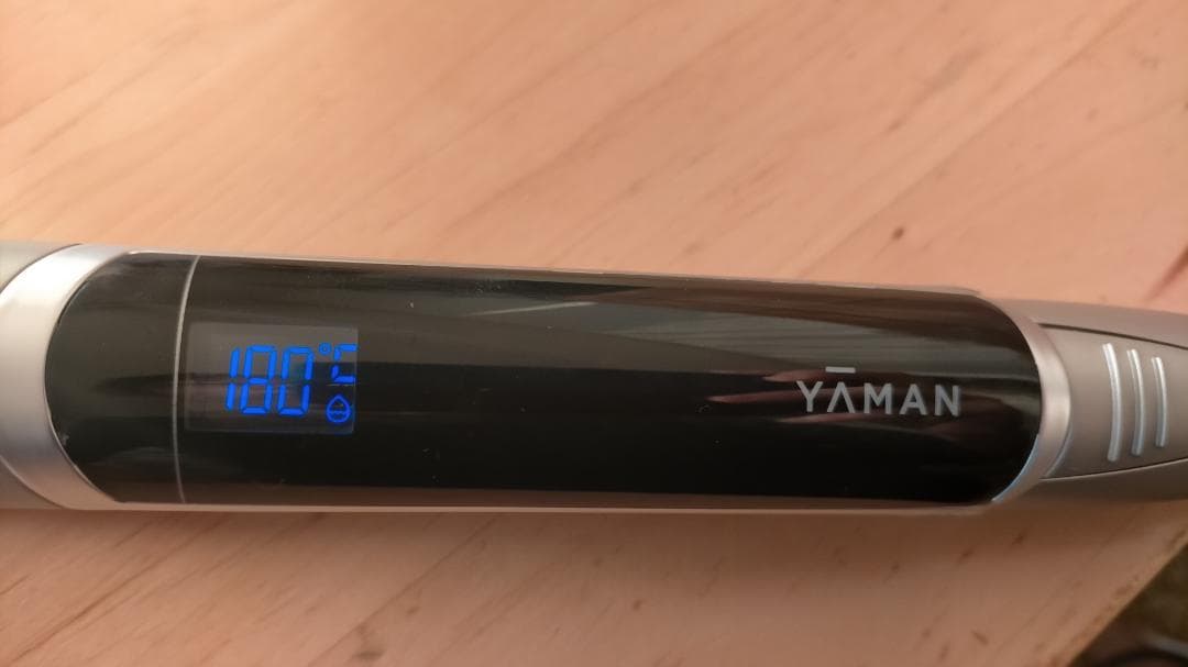 動作確認済み　ヤーマン（YAMAN)　スムースアイロンフォトイオン　 ゴールド