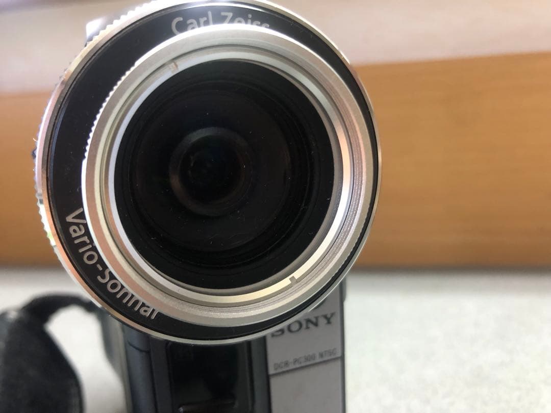 ⭐︎希少⭐︎SONY DCR-PC300 ハンディカムビデオカメラ　中古美品