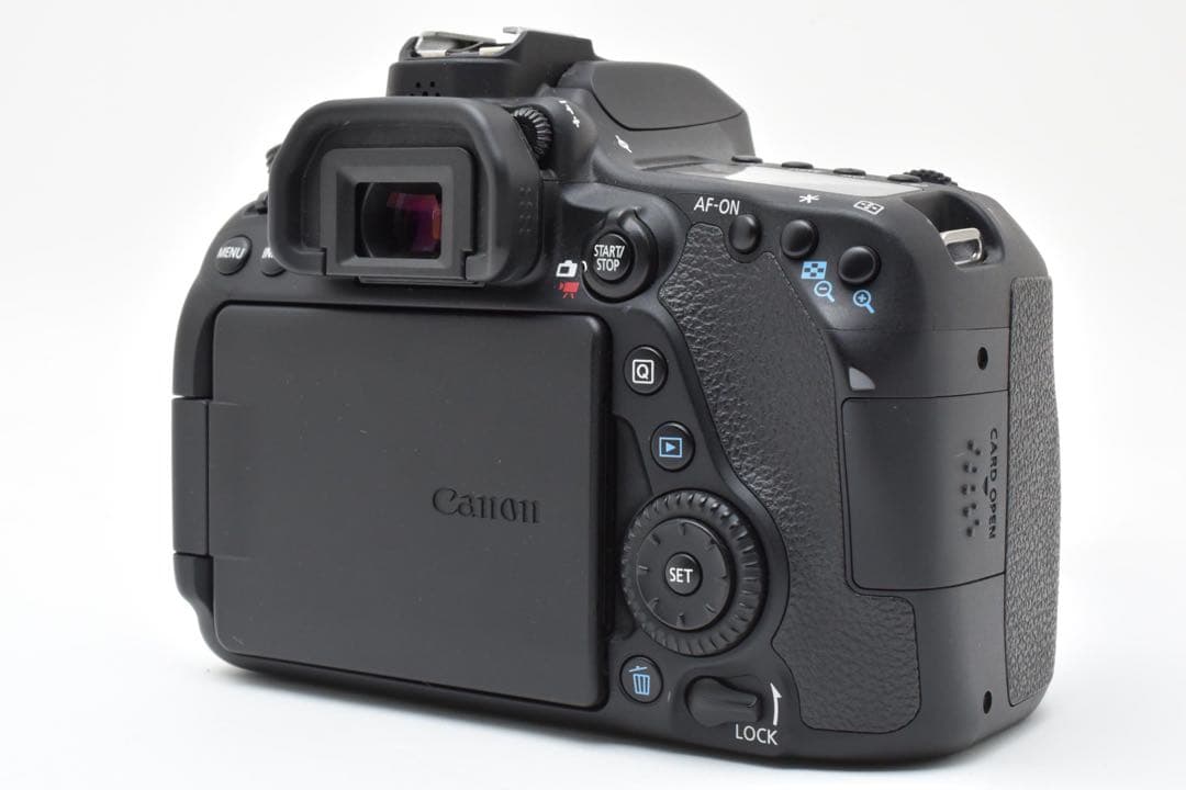 デジタル一眼レフカメラCanon EOS 80D望遠レンズセット