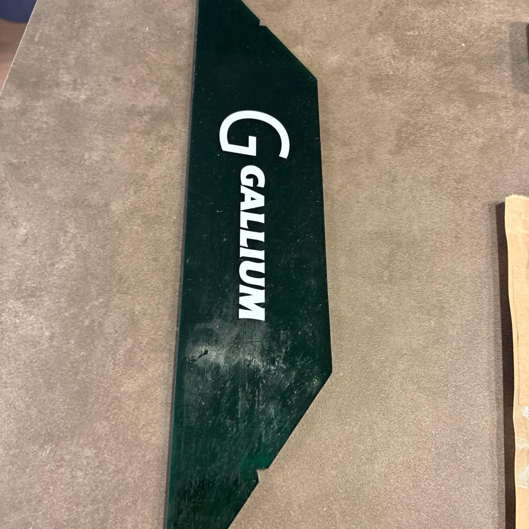 GALLIUM ガリウム スノボ アイロン・ロトブラシ（ハンドル付き）等セット