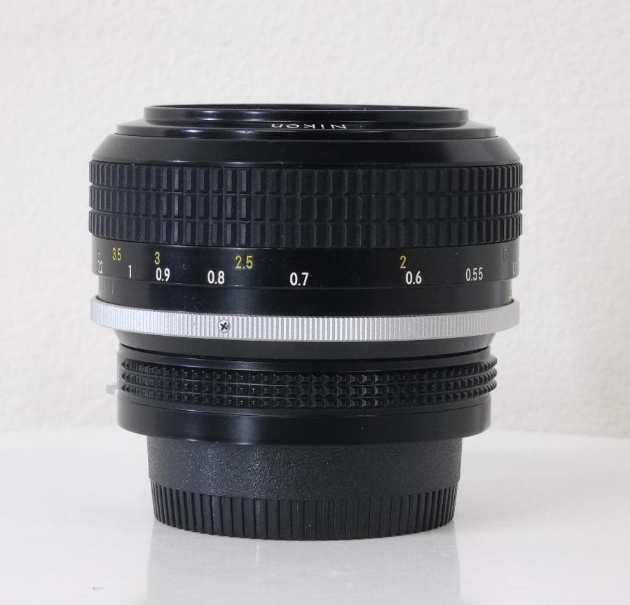 レンズ(単焦点) Nikon Nikkor 55mm f/1.2