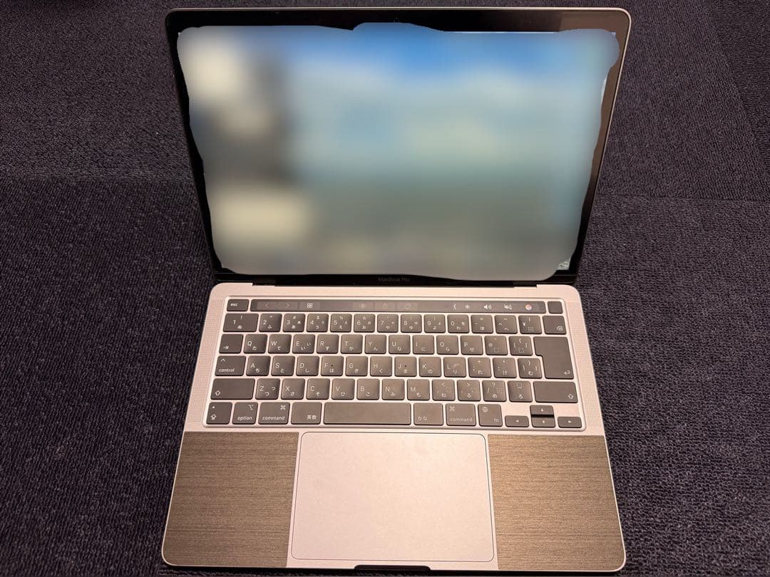 MacBook Pro 13.3インチ M1 8GB 箱・純正充電器付