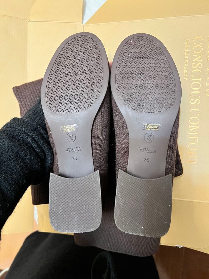 ヒ*ン様 【 お得 美品 】VIVAIA ヴィヴァイア ニーハイブーツ 38 撥