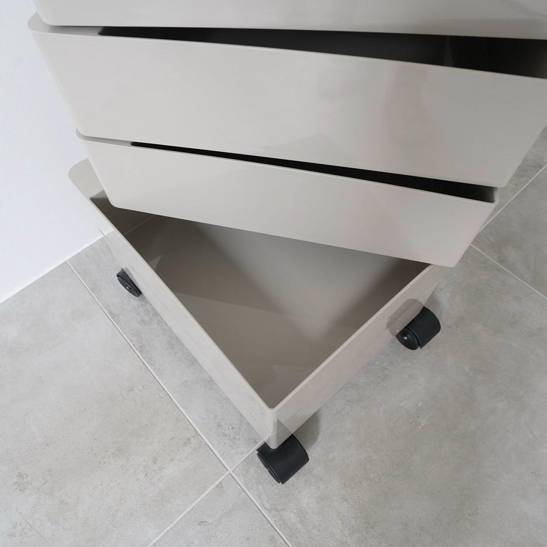 マジス MAGIS 360° コンテナ 5段 ライトグレー 送料込み