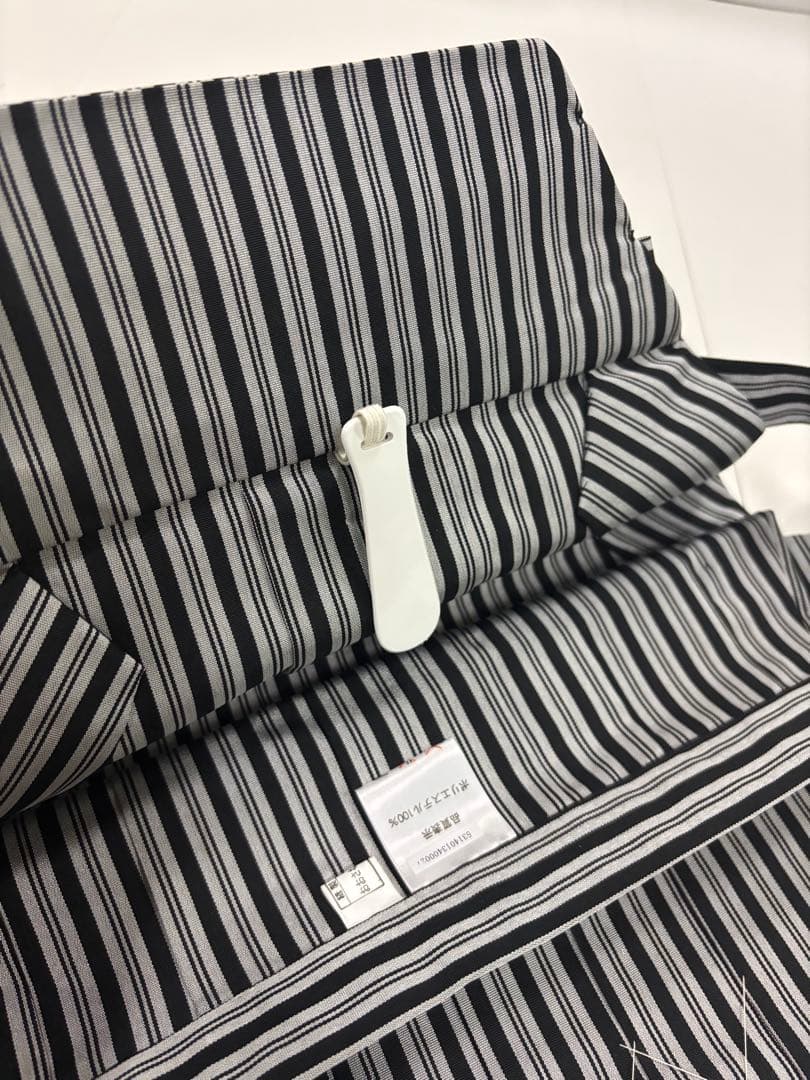 七五三　男の子　袴セット　袴丈長め　黒系　子持ち縞　シンプル　新品　③