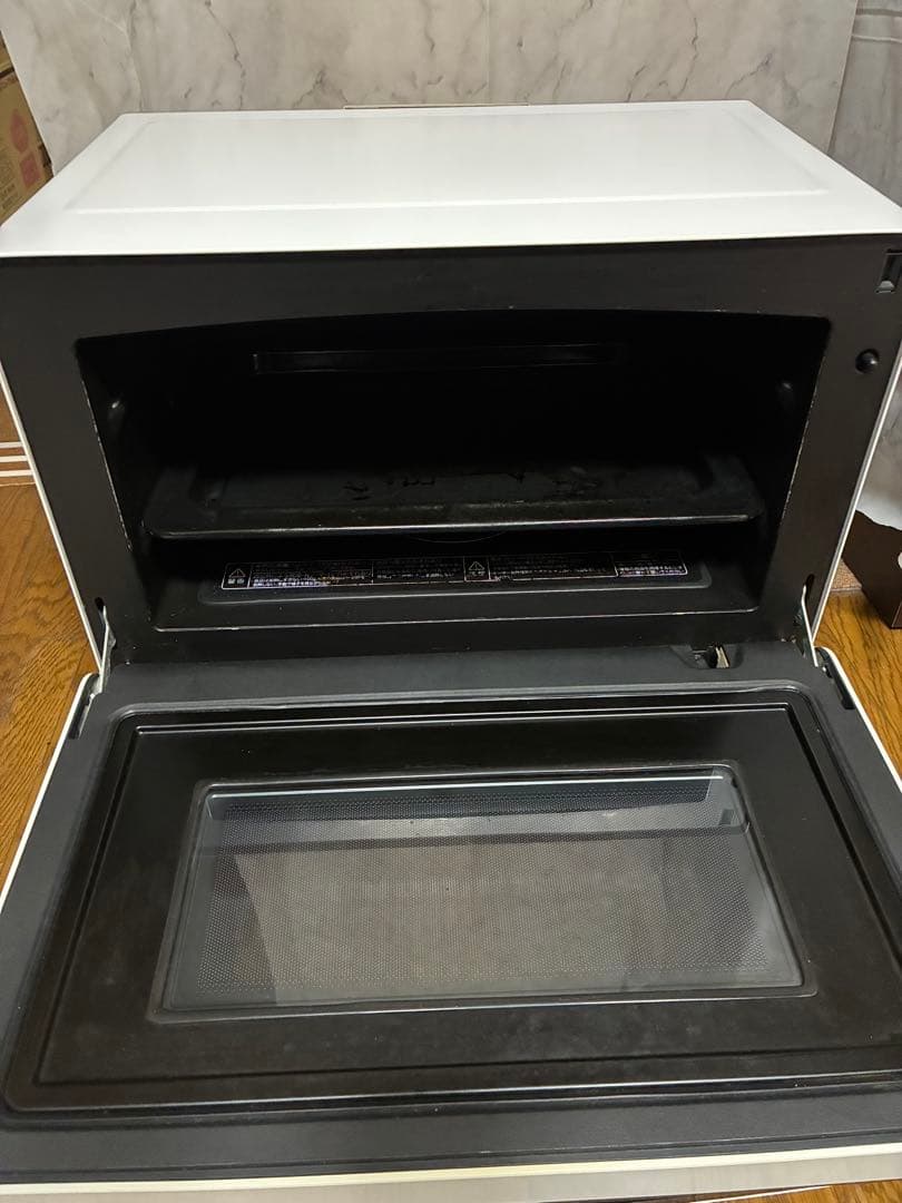 東芝 TOSHIBA スチームオーブンレンジ 石窯オーブン ER-R6 W