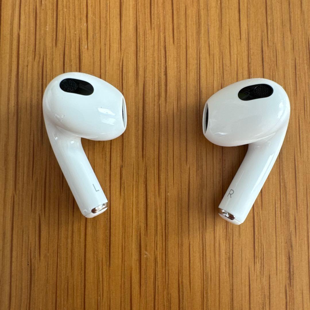 AirPods 3 本体 ホワイト