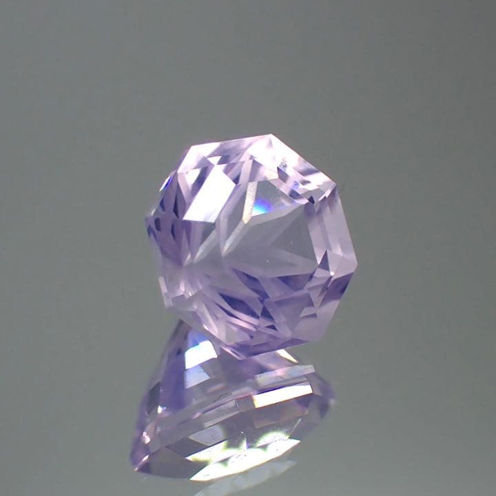 【ブラジル産】特殊カットスコロライト