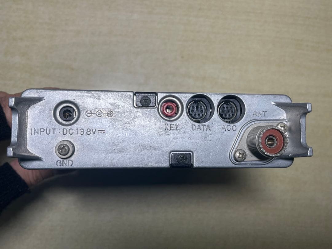 YAESU FT-817 トランシーバー