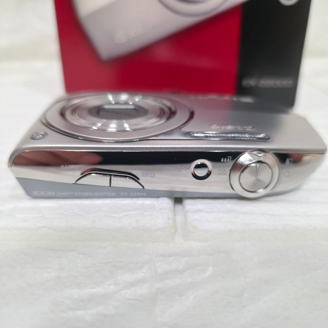 【449】CASIO　EXILIM　EX-Z2000 デジタルカメラ　シルバー